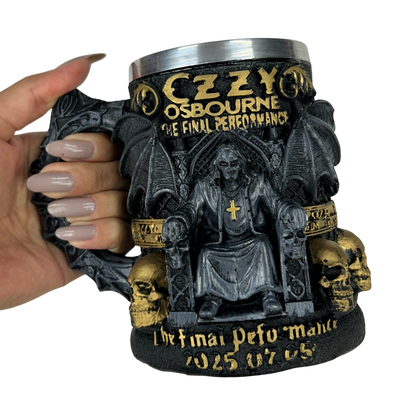 Caneca 3D Ozzy Osbourne | The Final Performance | Asas Morcego | 250ml | Aço Inox