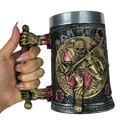 Caneca 3D Iron Maiden | Eddie Esqueleto | Alça Espada | 500ml | Aço Inox | Rock Legends